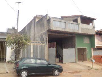 Alugar Casas / Sobrado em Suzano. apenas R$ 1.000,00