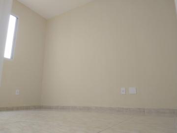 Comprar Apartamentos / Padrão em Suzano R$ 210.000,00 - Foto 2