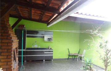Alugar Casas / Térrea em Poá. apenas R$ 238.000,00