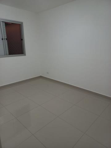 Alugar Apartamentos / Padrão em Suzano R$ 1.000,00 - Foto 9
