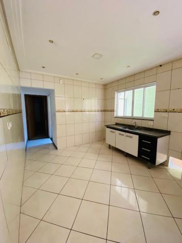 Alugar Casas / Térrea em Suzano R$ 1.400,00 - Foto 11