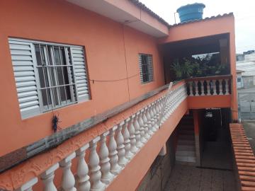 Alugar Casas / Sobrado em Suzano. apenas R$ 430.000,00