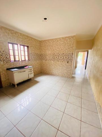 Alugar Casas / Térrea em Suzano R$ 1.200,00 - Foto 4