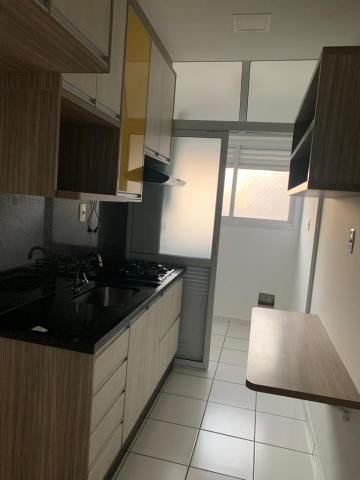 Comprar Apartamentos / Padrão em Suzano R$ 450.000,00 - Foto 1