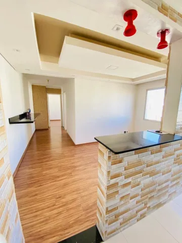 Alugar Apartamentos / Padrão em Suzano R$ 1.300,00 - Foto 1