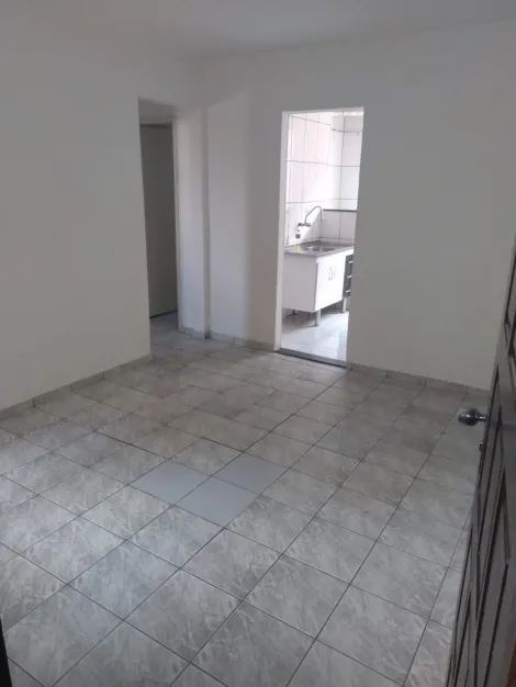 Comprar Apartamentos / Padrão em Suzano R$ 150.000,00 - Foto 3