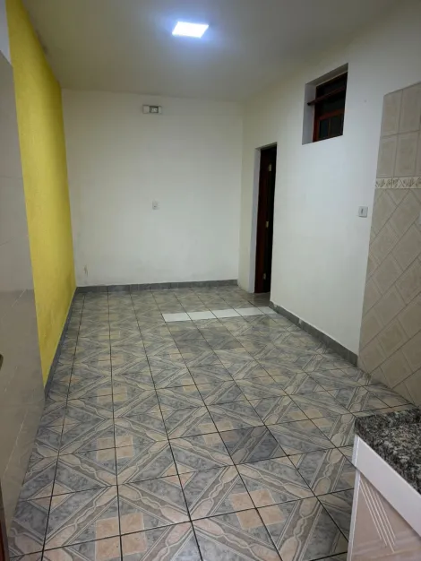 Alugar Casas / Térrea em Suzano R$ 690,00 - Foto 3