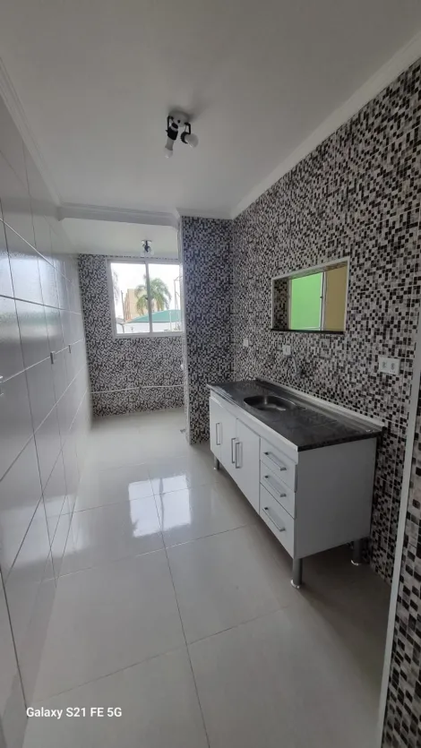 Alugar Apartamentos / Padrão em Suzano R$ 1.100,00 - Foto 7