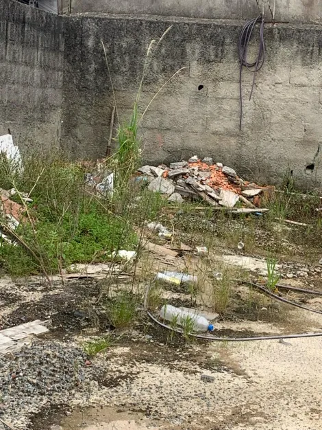 Comprar Terrenos / Terreno em Suzano R$ 160.000,00 - Foto 8