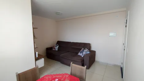 Comprar Apartamentos / Padrão em Suzano R$ 210.000,00 - Foto 2