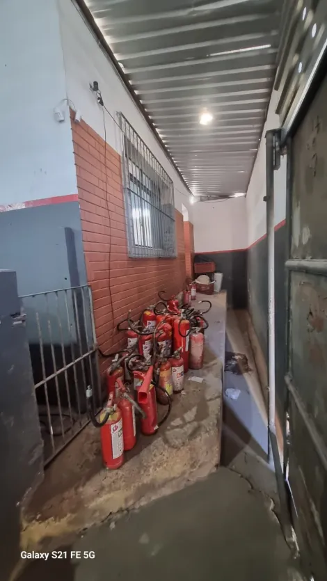 Alugar Comerciais / Prédio Comercial em Suzano R$ 15.000,00 - Foto 20