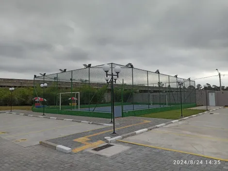 Comprar Apartamentos / Padrão em Suzano R$ 200.000,00 - Foto 4