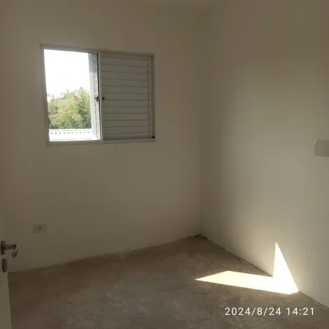 Comprar Apartamentos / Padrão em Suzano R$ 200.000,00 - Foto 13