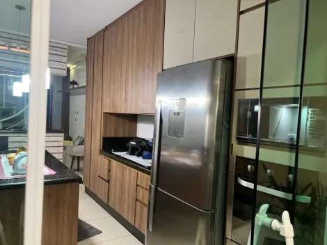 Comprar Casas / Sobrado em Suzano R$ 470.000,00 - Foto 4