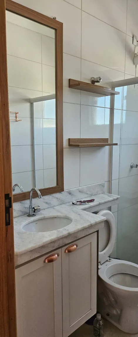 Comprar Casas / Sobrado em Suzano R$ 420.000,00 - Foto 9