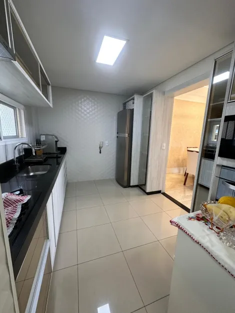 Comprar Apartamentos / Padrão em Suzano R$ 900.000,00 - Foto 3