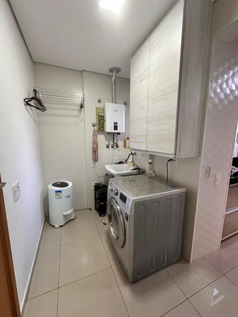 Comprar Apartamentos / Padrão em Suzano R$ 900.000,00 - Foto 15
