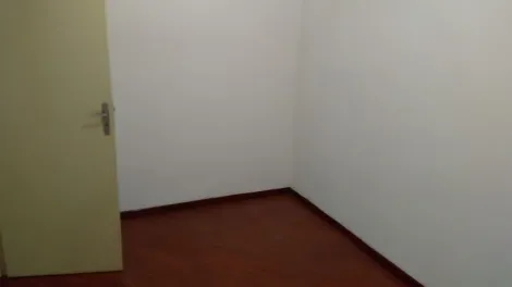 Comprar Apartamentos / Padrão em Suzano R$ 220.000,00 - Foto 4