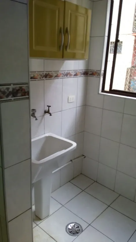 Comprar Apartamentos / Padrão em Suzano R$ 220.000,00 - Foto 14