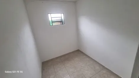 Alugar Casas / Térrea em Suzano R$ 1.300,00 - Foto 9