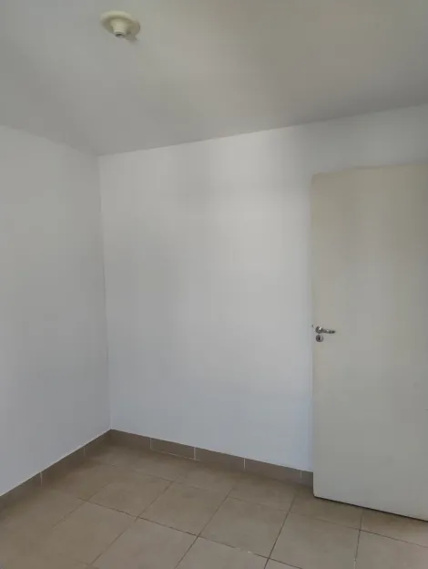 Comprar Apartamentos / Padrão em Suzano R$ 230.000,00 - Foto 6