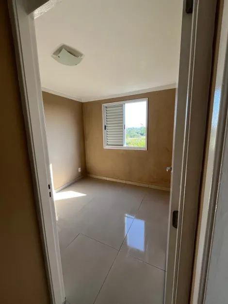 Alugar Apartamentos / Padrão em Suzano R$ 830,00 - Foto 9