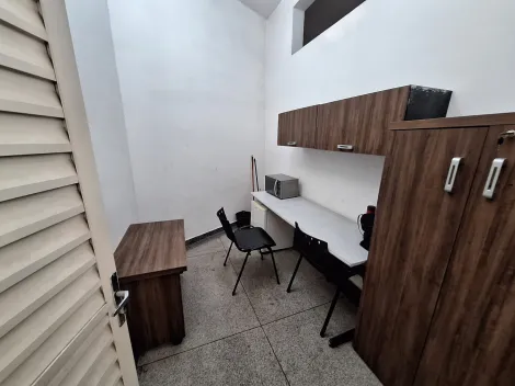 Alugar Comerciais / Prédio Comercial em Suzano R$ 23.000,00 - Foto 2