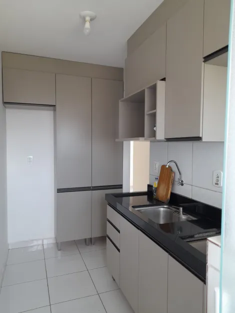 Alugar Apartamentos / Padrão em Suzano R$ 1.200,00 - Foto 14
