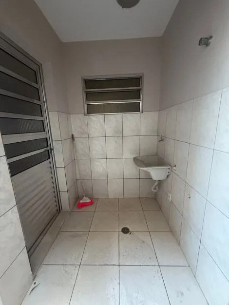Comprar Casas / Sobrado em Suzano R$ 690.000,00 - Foto 6