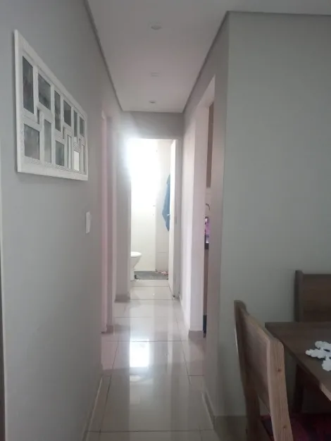 Comprar Apartamentos / Padrão em Suzano R$ 270.000,00 - Foto 2