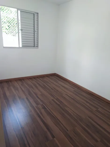 Comprar Apartamentos / Padrão em Suzano R$ 210.000,00 - Foto 3