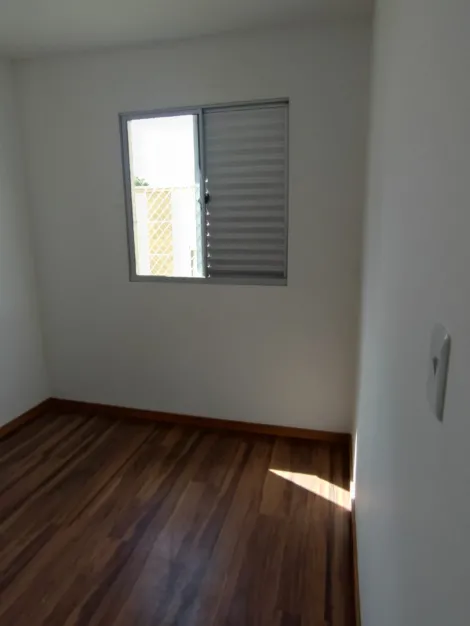 Comprar Apartamentos / Padrão em Suzano R$ 210.000,00 - Foto 17