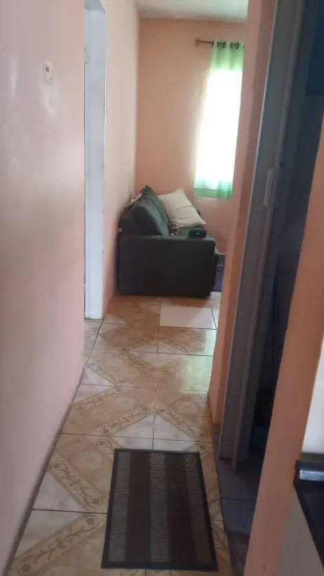 Comprar Casas / Térrea em Suzano R$ 350.000,00 - Foto 4