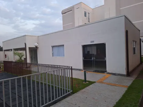 Comprar Apartamentos / Padrão em Suzano R$ 200.000,00 - Foto 2