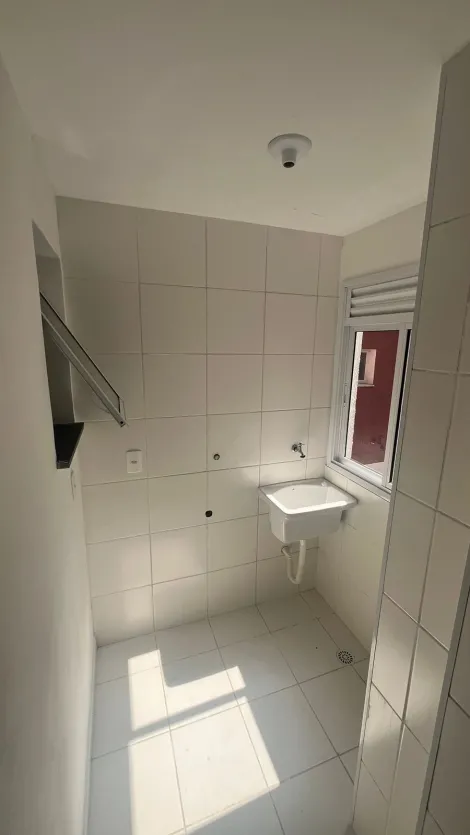 Comprar Apartamentos / Padrão em Suzano R$ 260.000,00 - Foto 8