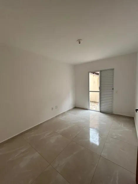 Alugar Apartamentos / Padrão em Mogi das Cruzes R$ 1.800,00 - Foto 4