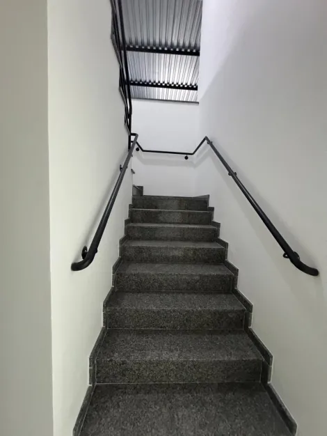 Alugar Comerciais / Galpão - Comercial em Suzano R$ 8.000,00 - Foto 11