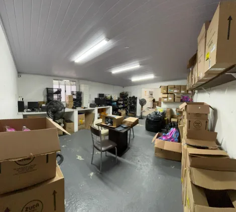 Alugar Comerciais / Galpão - Comercial em Suzano R$ 4.250,00 - Foto 3