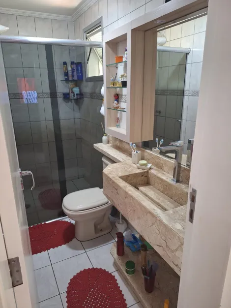 Comprar Apartamentos / Padrão em Suzano R$ 260.000,00 - Foto 2