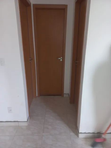 Comprar Apartamentos / Padrão em Suzano R$ 159.000,00 - Foto 13