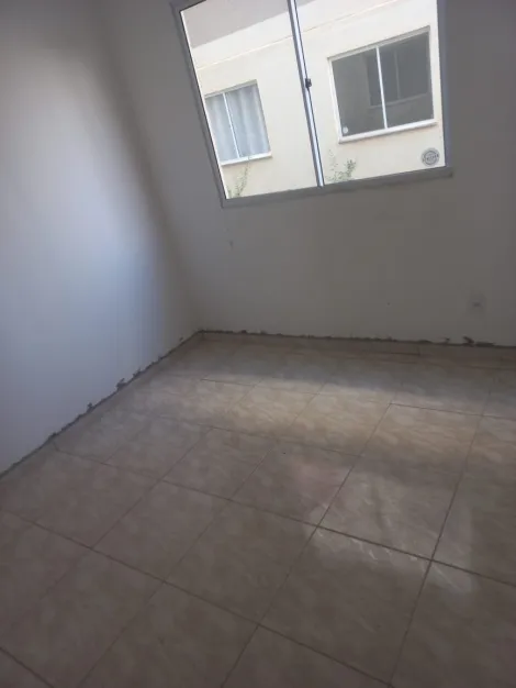 Comprar Apartamentos / Padrão em Suzano R$ 159.000,00 - Foto 14