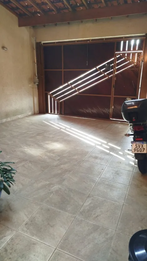 Comprar Casas / Sobrado em Poá R$ 425.000,00 - Foto 2