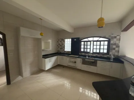Alugar Casas / Assobradada em Suzano R$ 2.750,00 - Foto 2