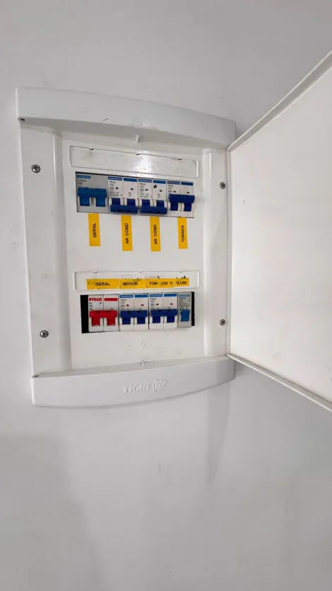 Alugar Comerciais / Prédio Comercial em Suzano R$ 4.500,00 - Foto 14