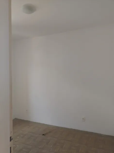 Alugar Apartamentos / Padrão em Suzano R$ 950,00 - Foto 5