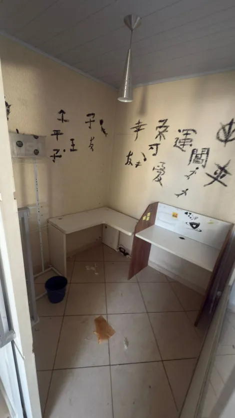 Alugar Comerciais / Sala em Poá R$ 1.400,00 - Foto 4