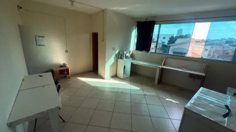 Alugar Comerciais / Sala em Poá R$ 1.400,00 - Foto 2