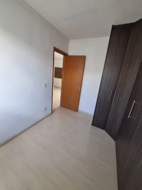 Comprar Apartamentos / Padrão em Suzano R$ 215.000,00 - Foto 17