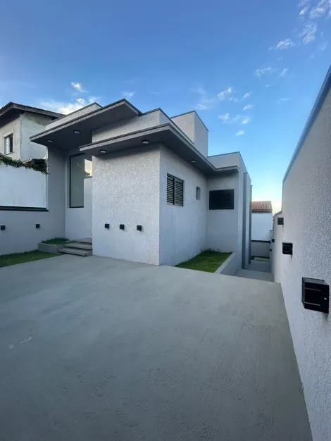 Comprar Casas / Térrea em Mogi das Cruzes R$ 820.000,00 - Foto 3