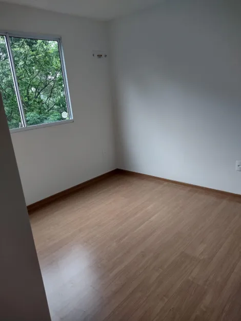 Alugar Apartamentos / Padrão em Suzano R$ 715,00 - Foto 5
